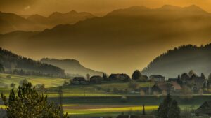 mountains, village, trees-615428.jpg
